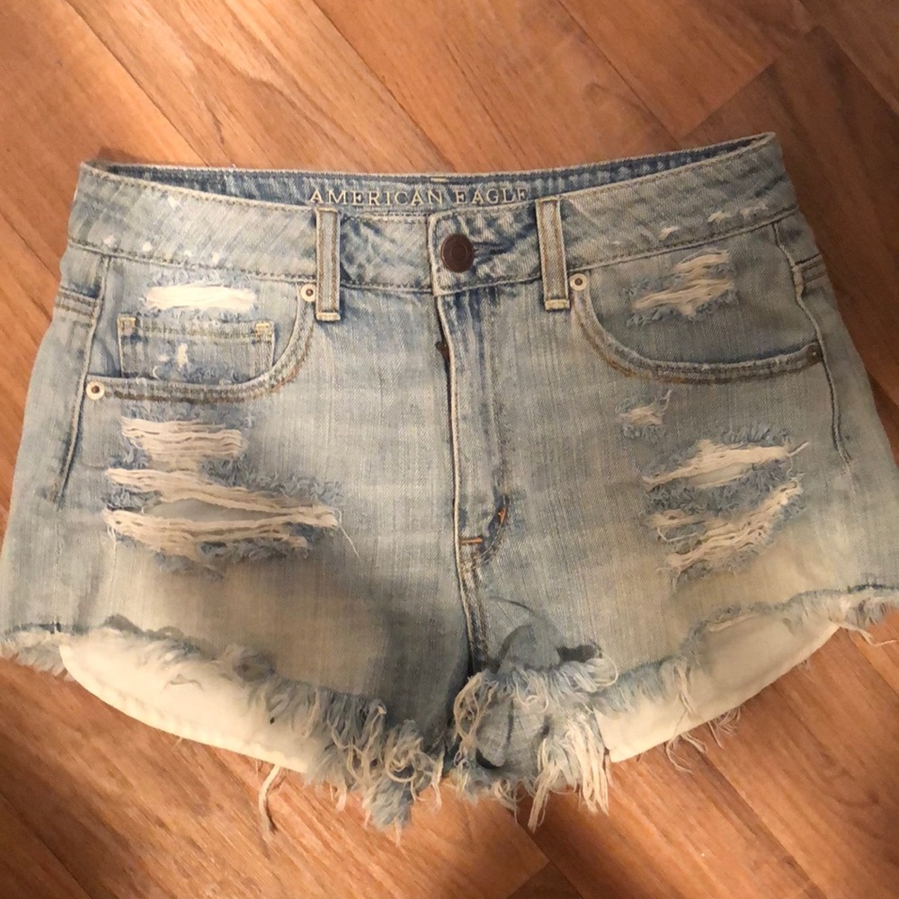 *LIKE NEW* American Eagles High Waisted Shorts